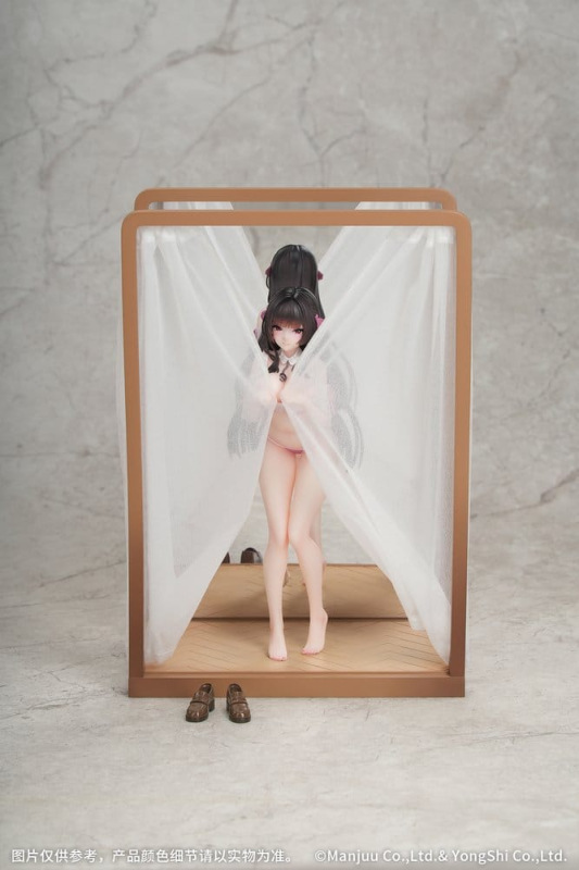 Azur Lane Gift+ PVC Figure 1/8 Trinidad Trapper in the Changing Room Ver. 23 cm 6