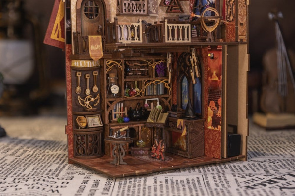 Book Nook Flame Common Room 23 x 11 cm 4