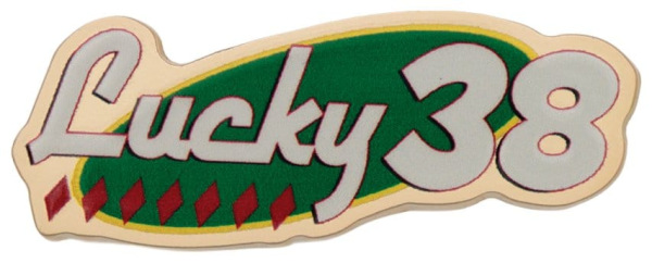 Fallout: New Vegas Replica Lucky 38 Imitation Gold Casino Set Limited Edition 7