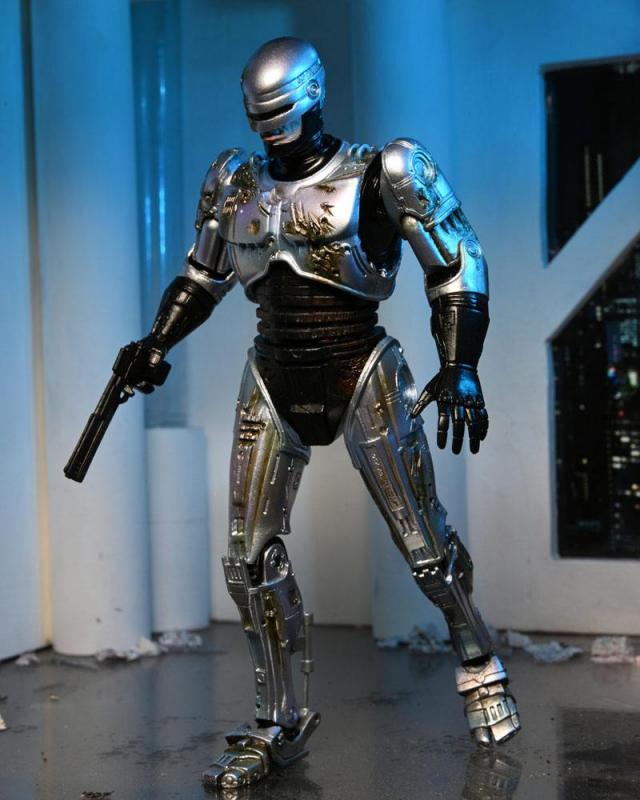 RoboCop: Battle Damaged RoboCop with Chair 18 cm Action Figure Ultimate - Neca