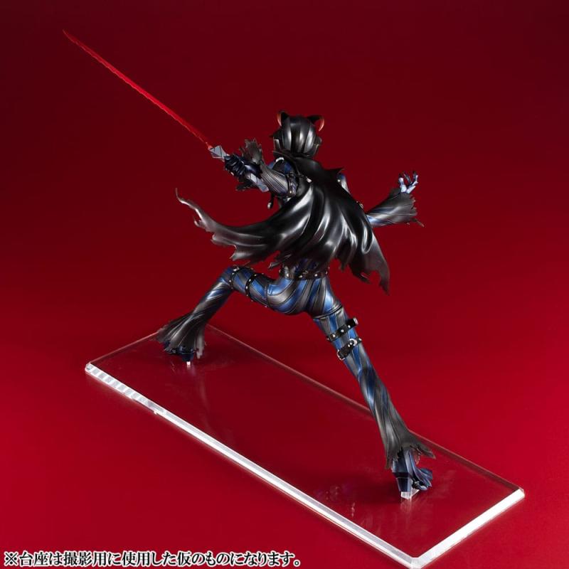 Persona 5 Royal Lucrea PVC Statue Goro Akechi Crow Roki Ver. 24 cm 3