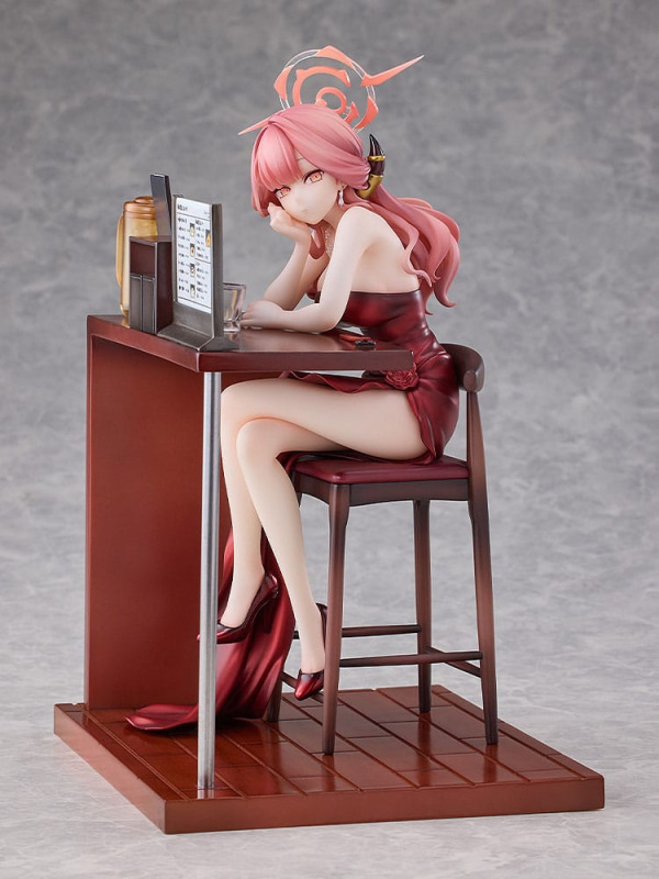 Blue Archive PVC Statue 1/7 Aru (Dress): Memorial Lobby Ver. 23 cm 5