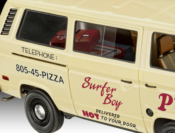 Stranger Things Model Kit 1/25 VW T3 Bus Surfer Boy 19 cm 8