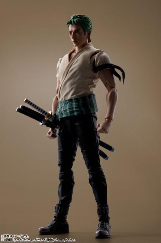 One Piece S.H. Figuarts Action Figure Roronoa Zoro (Netflix) 14 cm