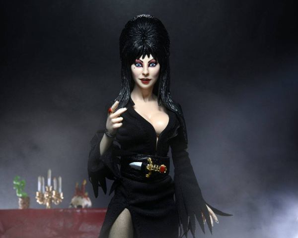 Elvira, Mistress of the Dark Clothed Action Figure 20 cm 5