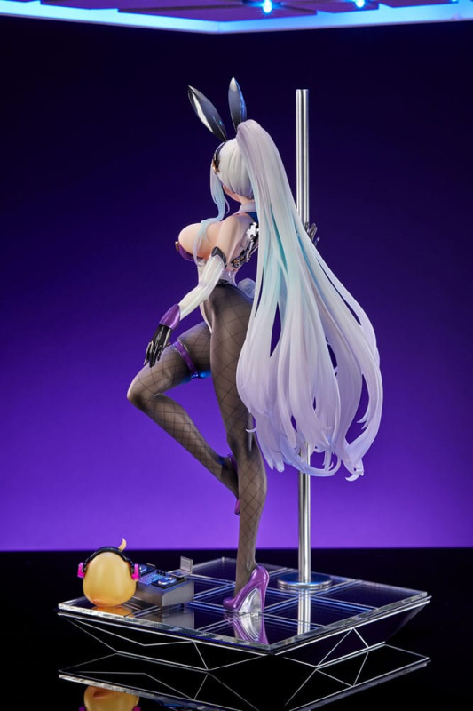 Azur Lane PVC Statue 1/7 Kearsarge All-Night Charge Ver. 30 cm 4