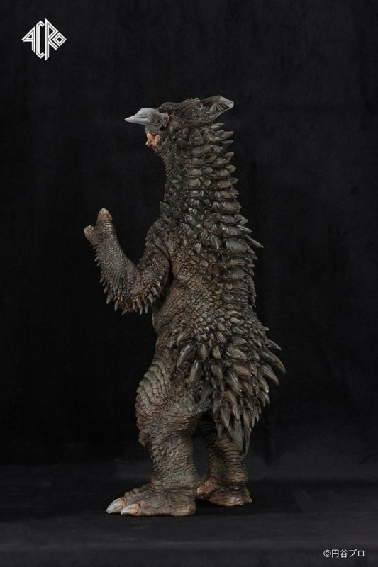Ultraman Kaiju Remix Series Vinyl Figure Gyango 30 cm 12