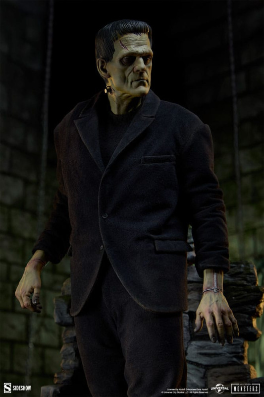 Frankenstein Premium Format Mixed Media Statue Frankenstein (Fabric Costume) 57 cm 1