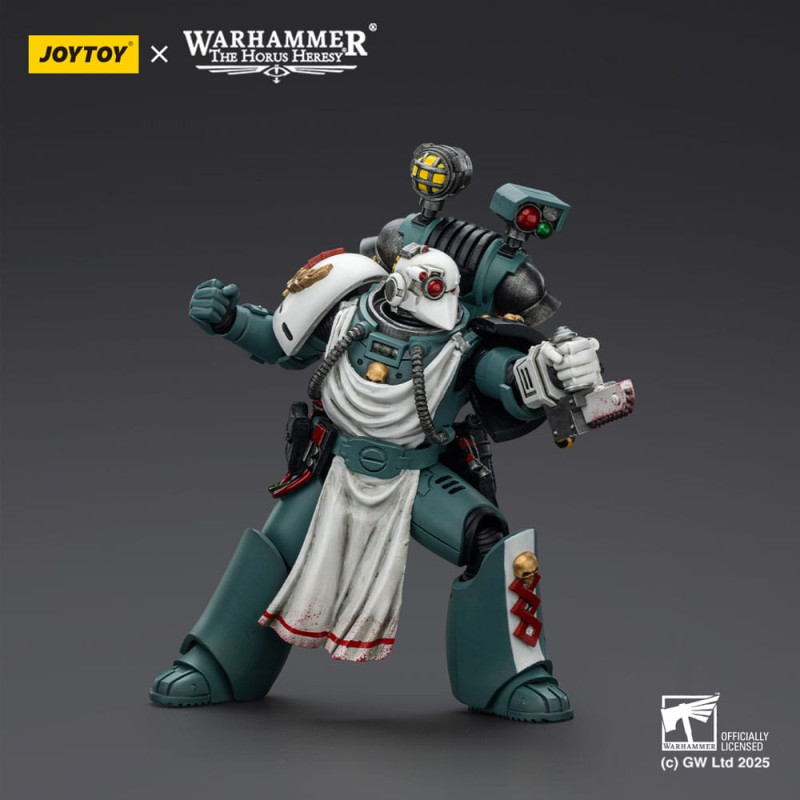 Warhammer 40,000: Sons of Horus Action Figure Legion Apothecary 12 cm 4