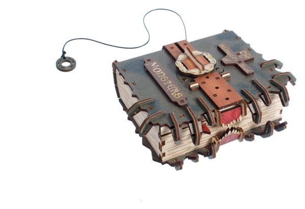 Harry Potter 3D Wooden Puzzle The Monster Book of Monsters 1