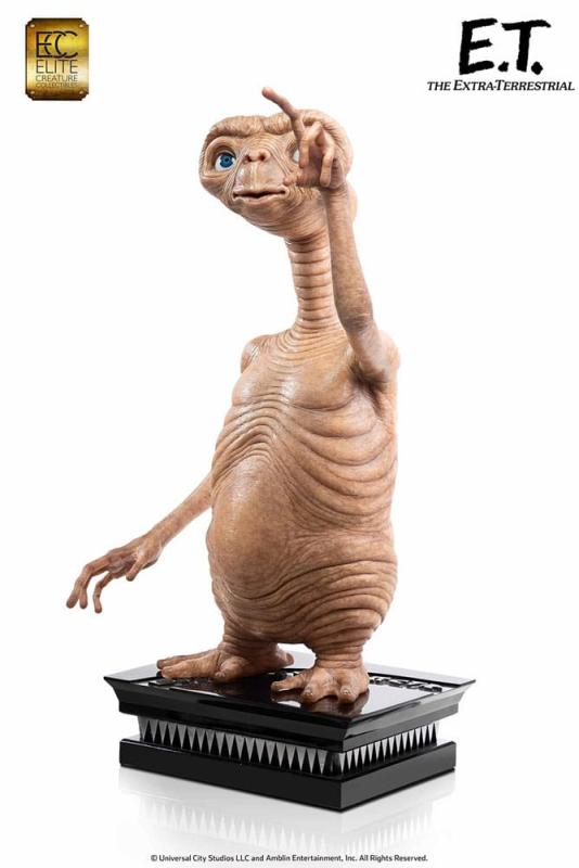 E.T. The Extra-Terrestrial Life-Size Statue E.T. 132 cm