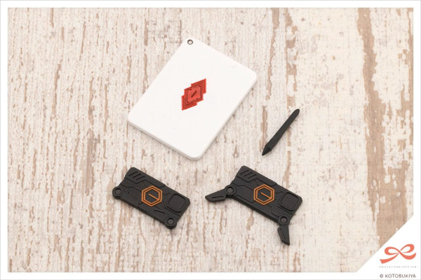 Sousai Shojo Teien Plastic Model Kit 1/10 Emma Koishikawa (St. Iris Gakuen Girls’ High School Summer 11