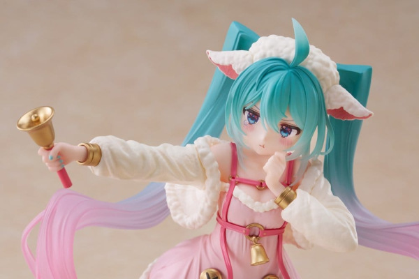 Hatsune Miku Wonderland PVC Figure Seven Little Goats 18 cm 8