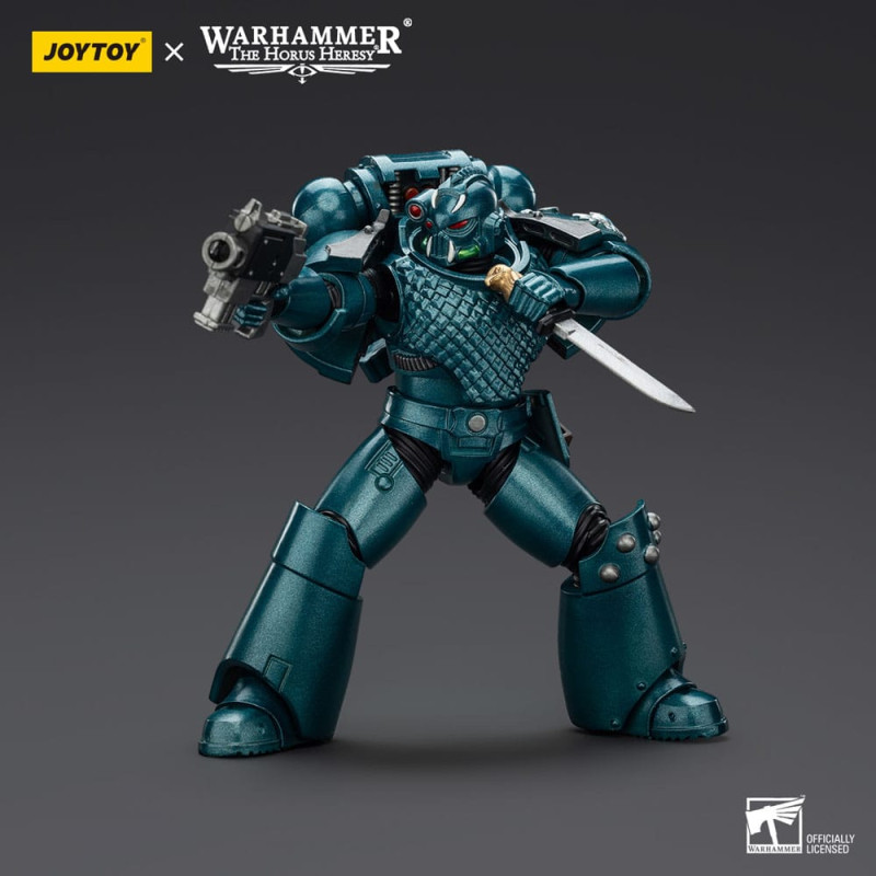 Warhammer The Horus Heresy Action Figure Alpha Legion Head hunter With Banestrike Combi-Bolter And P 4