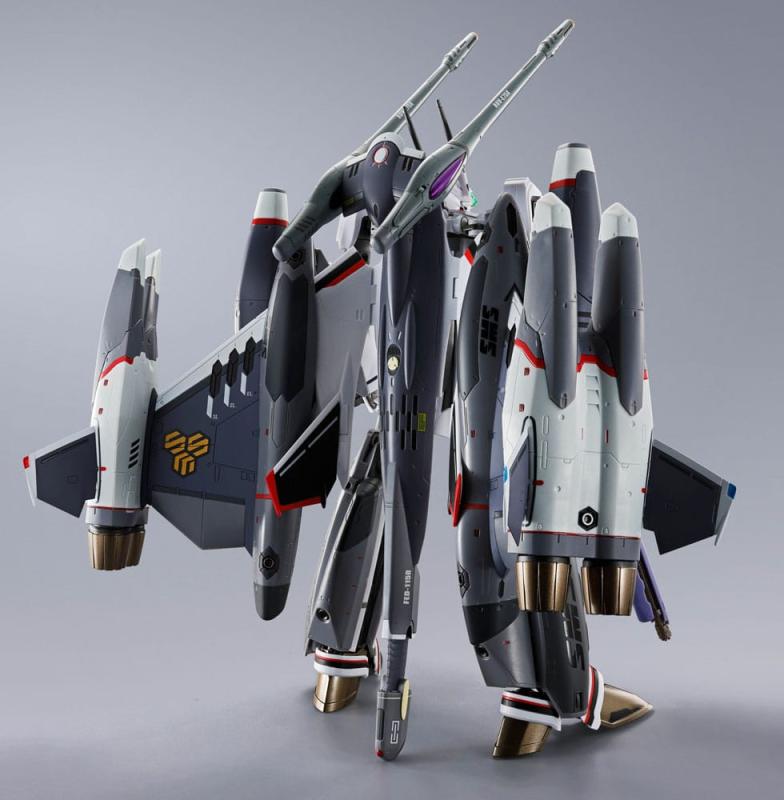 Macross Frontier DX Chogokin Action Figure Tornado Messiah Valkyrie Alto Saotome Use Revival Ver. 25 5