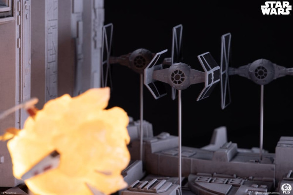 Star Wars Movie Moments Mini Scale Diorama Trench Run 23 cm 7
