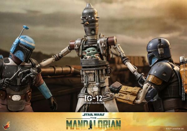 Star Wars The Mandalorian: IG-12 1/6 Action Figure - Hot Toys