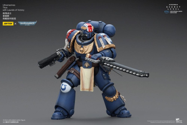 Warhammer 40,000 Action Figure Ultramarines Titus with Laurels of Victory 13 cm 10
