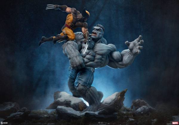 Marvel Statue Grey Hulk vs Wolverine 58 cm 2