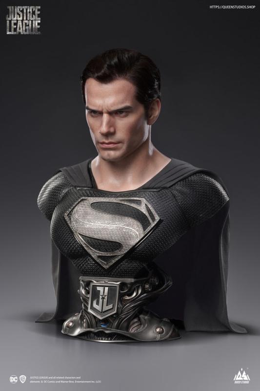 Superman: Superman Black Ver. 1/1 Bust - Queen Studios