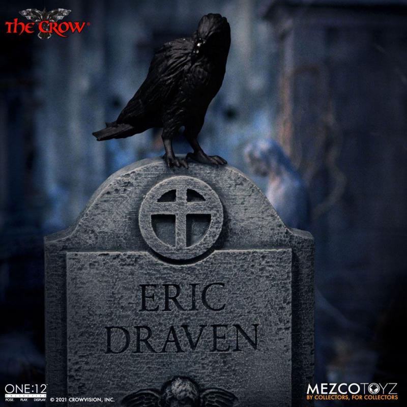 The Crow: Eric Draven 1/12 Action Figure - Mezco Toys