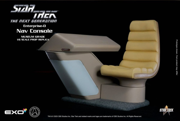 Star Trek: The Next Generation Replica 1/6 Enterprise-D Bridge CONN Console 2