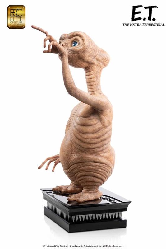 E.T. The Extra-Terrestrial Life-Size Statue E.T. 132 cm