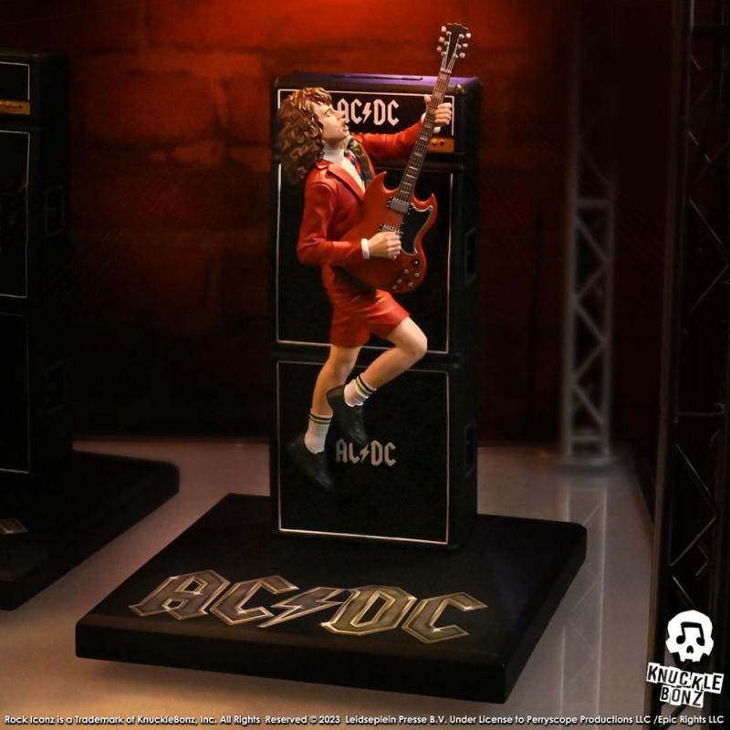AC/DC: Angus Young III 25 cm Rock Iconz Statue - Knucklebonz