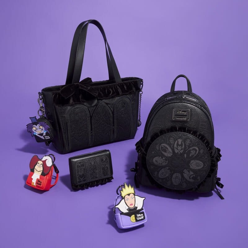 Disney by Loungefly Keychains Mini Backpack Villains Blind Box Assortment (15) 1