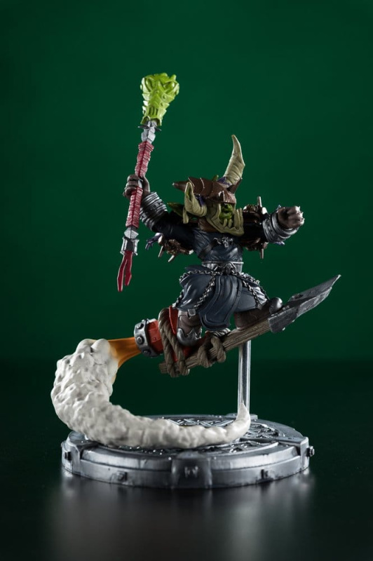 World of Warcraft 1/12 Scale Limited Edition Posed Figure Goblin 19 cm 11
