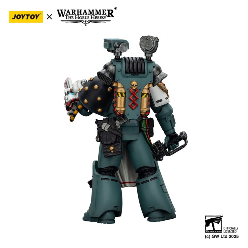 Warhammer 40,000: Sons of Horus Action Figure Legion Apothecary 12 cm 6
