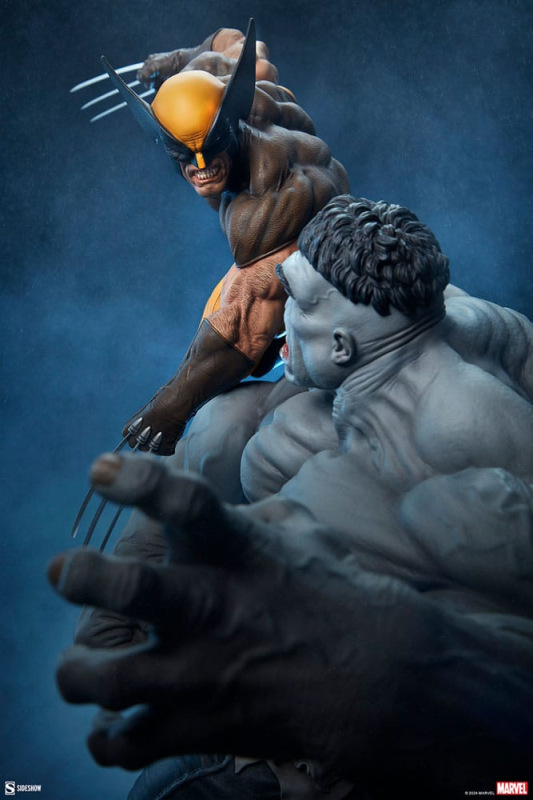 Marvel Statue Grey Hulk vs Wolverine 58 cm 5