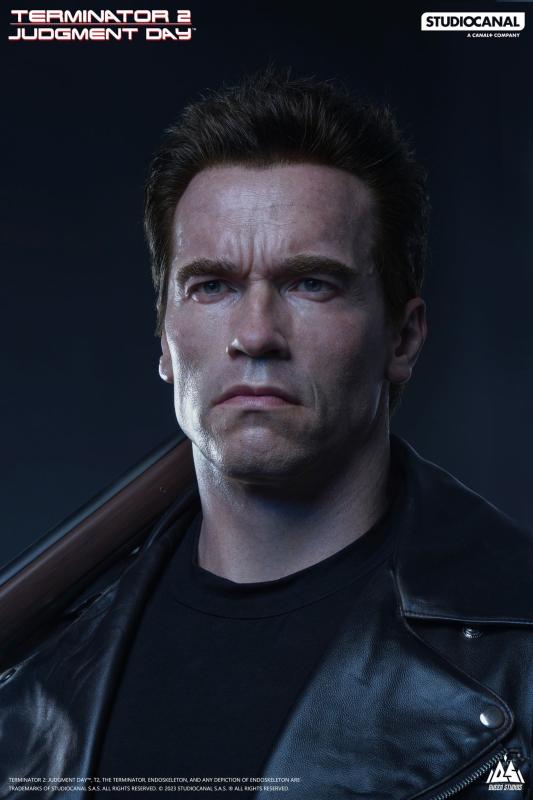 Terminator 2: T-800 Bust 1:1 Queen Studios 4