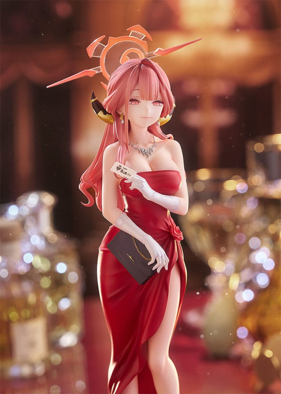 Blue Archive PVC Statue 1/7 Aru (Dress) 24 cm 10