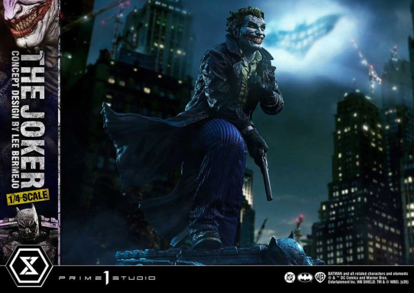 DC Comics Ultimate Premium Masterline Series Statue 1/4 The Joker (Concept Design by Lee Bermejo) 53 4