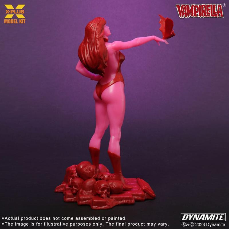 Vampirella Plastic Model Kit 1/8 Vampirella 2.0 Jose Gonzales Edition (Glows in the Dark) 23 cm