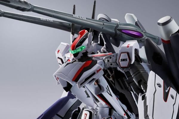 Macross Frontier DX Chogokin Action Figure Tornado Messiah Valkyrie Alto Saotome Use Revival Ver. 25 10