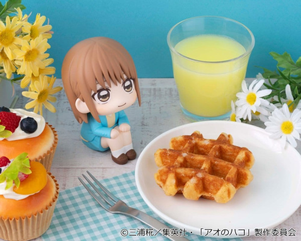 Blue Box Look Up PVC Figure Chinatsu Kano 11 cm (with gift) 2