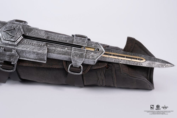 Assassin's Creed Replica 1/1 Edward Hidden Blade 14