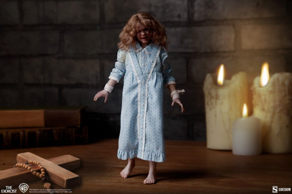 The Exorcist Action Figure 1/6 Regan MacNeil 23 cm 4
