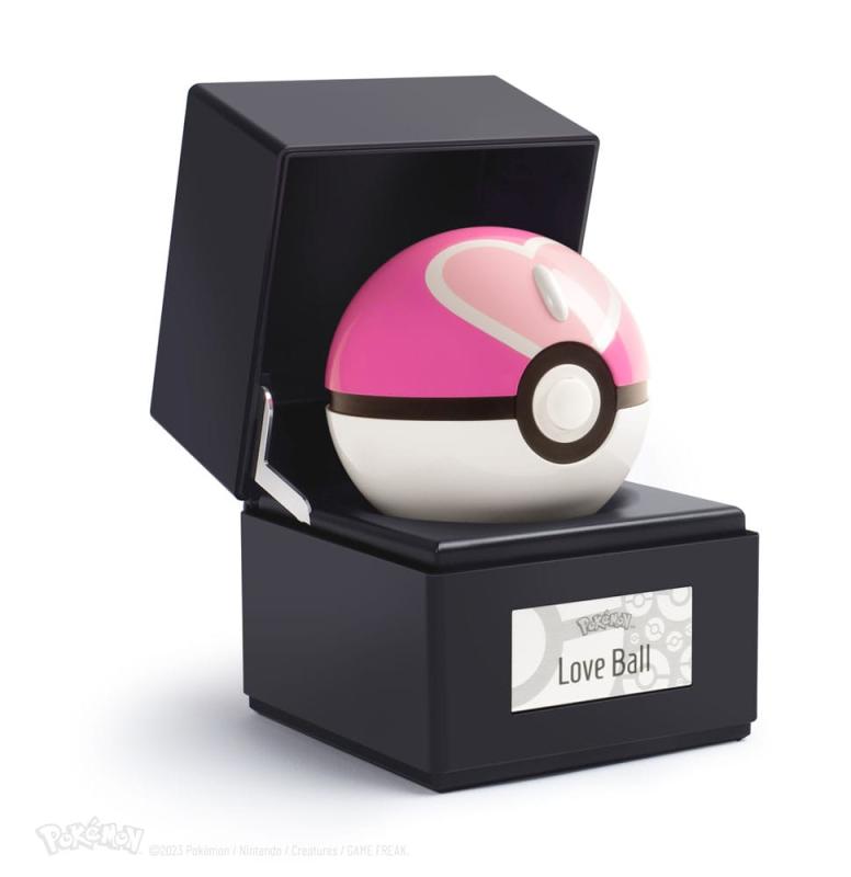 Pokémon Diecast Replica Love Ball