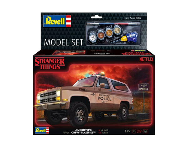 Stranger Things Model Kit Set 1/25 1985 Chevrolet K5 Blazer (Aqua Color) 19 cm 4