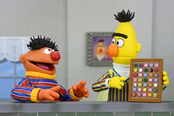 Sesame Street Ultimate Action Figure Ultimate Bert 18 cm