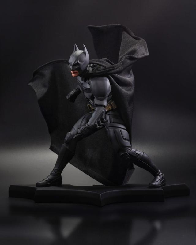 DC Direct Resin Statue DC Movie Statues Batman (The Dark Knight) 24 cm