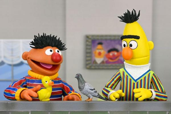 Sesame Street Ultimate Action Figure Ultimate Bert 18 cm