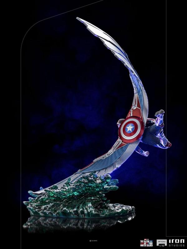 Captain America Sam Wilson Deluxe 1/10 BDS Art Scale Statue - Iron Studios