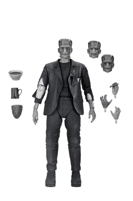 Universal Monsters Action Figure Ultimate Frankenstein's Monster (Bride of Frankenstein) (B&W) 18 cm