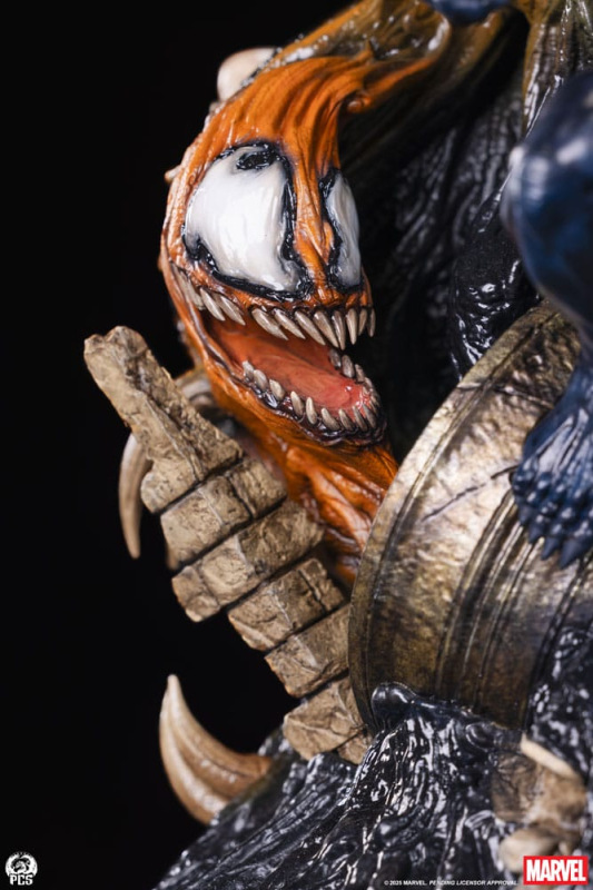 Marvel Life-Size Bust Venom 56 cm 10