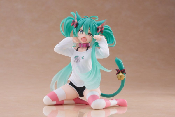 Hatsune Miku PVC Statue Desktop Cute Figure Hatsune Miku Cat Ear T-Shirt Ver. 13 cm