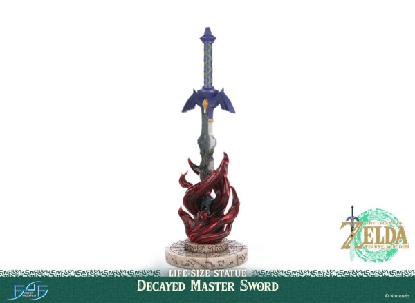 The Legend of Zelda: Tears of the Kingdom Life Size Statue 1/1 Decayed Master Sword 28 cm 1